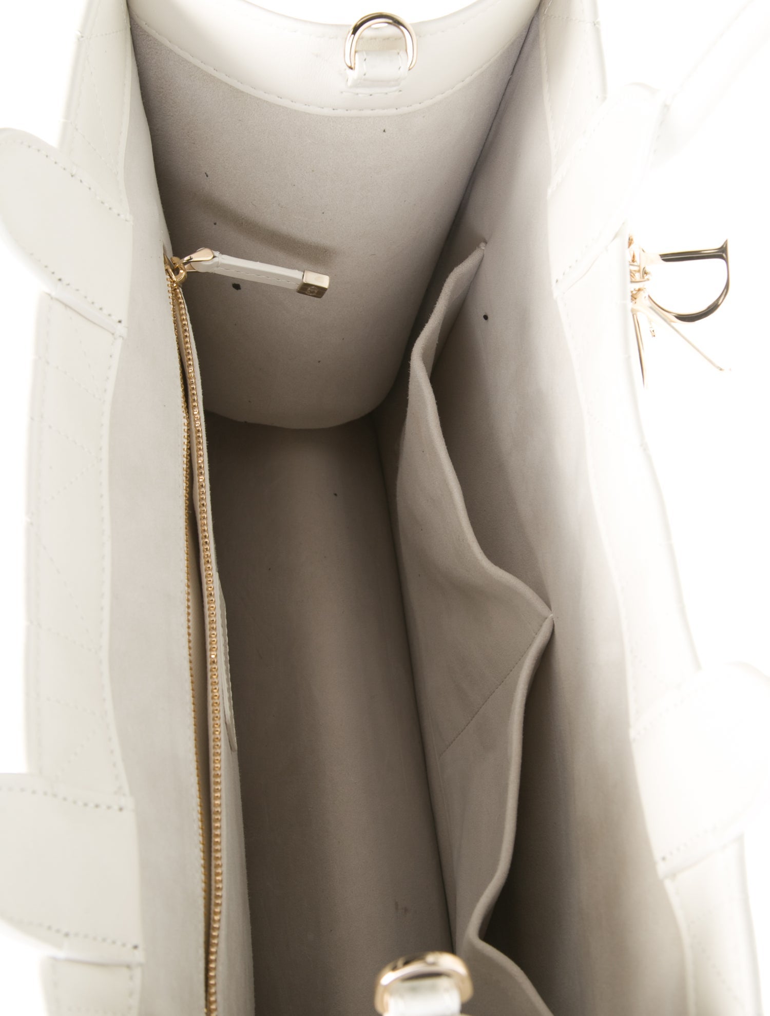 Christian Dior Cannage Book Medium 2024